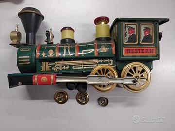 Treno in latta vintage a batterie
