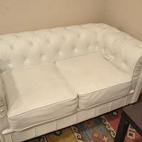 Coppia Divani 2 posti stile Chesterfield - Bianco