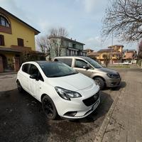 Opel Corsa Black edition