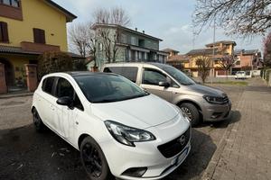 Opel Corsa Black edition