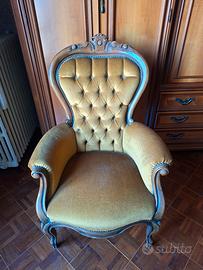 Poltrona camera legno e velluto