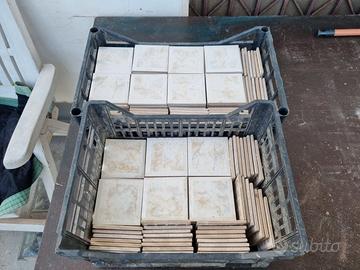 Mattonelle Tozzetti 10x10 Nuovi 2,4 metri quadri
