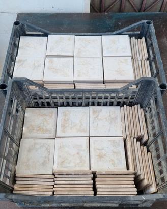 Mattonelle Tozzetti 10x10 Nuovi 2,4 metri quadri