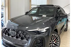 Audi Q5 Sportback Identity black S line edition 20