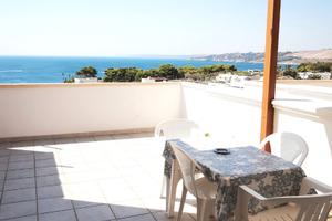 Bilocale a 150 metri dal mare