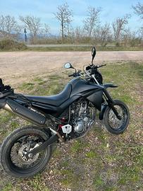 Moto Xt660x