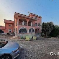 Villa ammobiliata zona Lamie Grottaglie