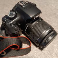 Canon EOS 1100D Reflex con SD, caricabatterie e cu