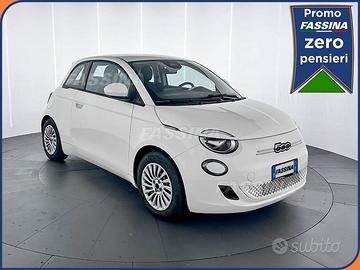 FIAT 500 500e Berlina 42 kWh