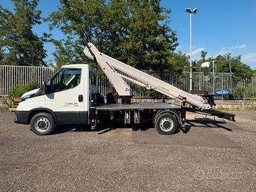 CELA 18T Essential - Piattaforma Aerea Autocarrata