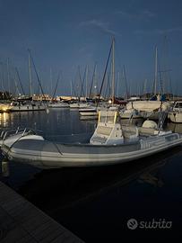 Gommone sacs madras con evinrude 250cv