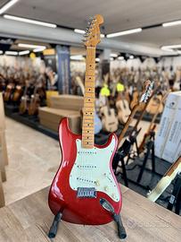 FENDER STRATOCASTER N1061519 + CUSTODIA