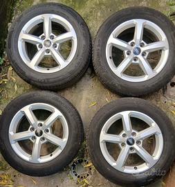 Cerchi in lega originali Audi 16” con gomme 205/60