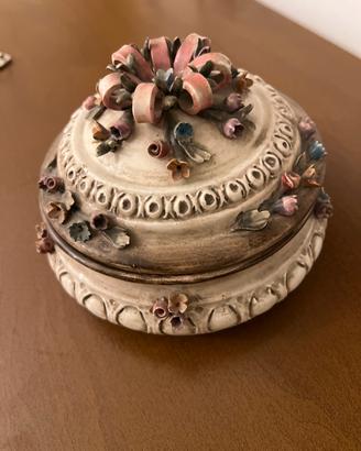 Porta bonbon porcellana Capodimonte 16 cm