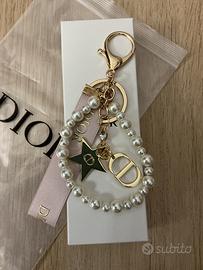 Elemento decorativo o portachiavi