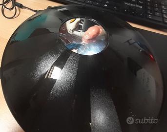 Gioco di specchi per illusione ottica 3D