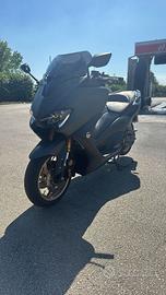 Yamaha Tmax