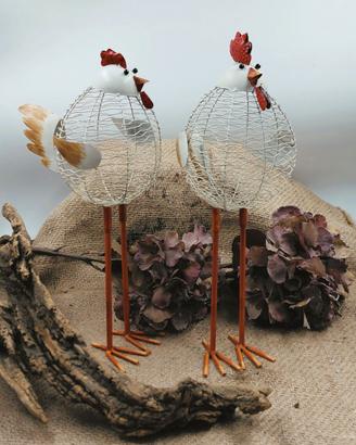 Elementi Decorativi a Forma di Gallo e Gallina