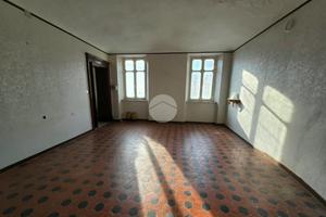 CASA SEMINDIPENDENTE A SAN BENIGNO CANAVESE