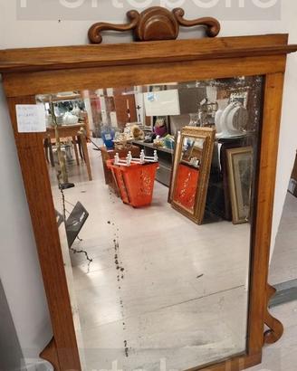 Codice: 8939 SPECCHIERA ANTICA IN LEGNO DI NOCE (