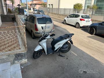 Honda SH 150 - 2022