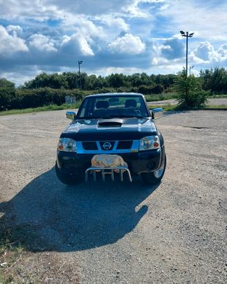 Nissan Navara  2.5 tdi km 149000