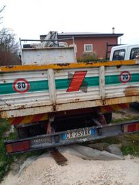 IVECO 80 E 15 Ribaltabile con Gru