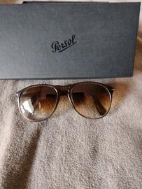 PERSOL ICONICO CON LENTI FUMÉ 