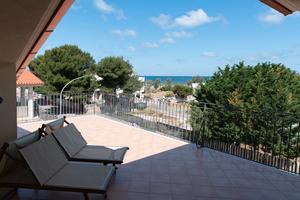 APPARTAMENTI VACANZA A 100m DAL MARE- FOCE VARANO