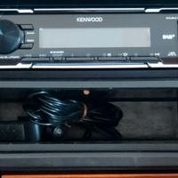 l'autoradio Kenwood KMM-DAB40