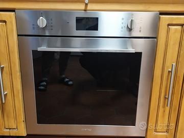 forno Smeg sf6400 tvx