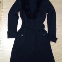 Cappotto in maglia con collo in pelliccia di lapin