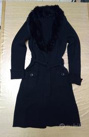 Cappotto in maglia con collo in pelliccia di lapin