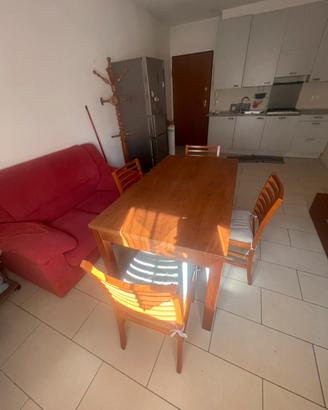 Tavolo cucina con 4 sedie