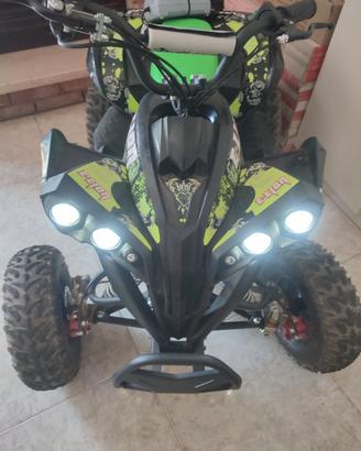 Mini quad elettrico pari al nuovo
