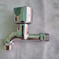Rubinetto Zucchetti da parete da 1/2" con rompig