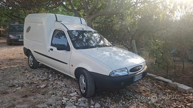 Ford courier