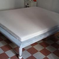 Letto matrimoniale Ikea HAGALI legno massello