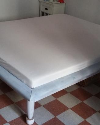 Letto matrimoniale Ikea HAGALI legno massello