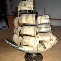 Veliero in corno di bue anni 60 d'epoca 