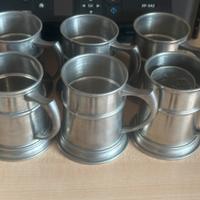 Set di boccali in peltro