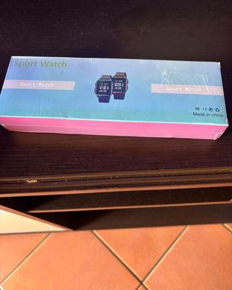 D90 SMART WATCH CINTURINO NERO E IN GOMMA 