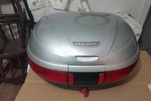 Bauletto givi maxia 52 litri come nuovo.con piastr