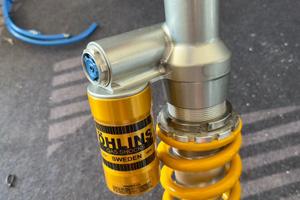 Mono ohlins supermoto