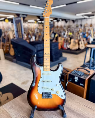 FENDER STRATOCASTER "2 KNOB" 1983 SUNBURST + CUSTO