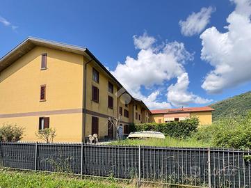 3 LOCALI A BRIVIO