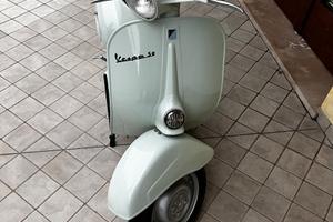 Vespa 50N 1965 completamente restaurata