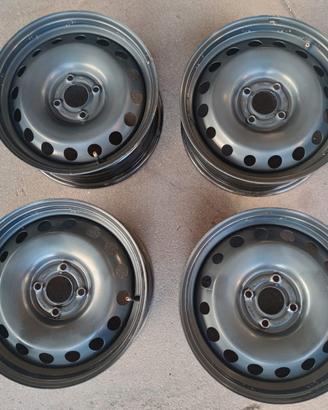 Cerchi Ferro Ford Fiesta MK8 6,5 X 16 ET 47,5 4 PZ