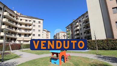 2 LOCALI A RHO