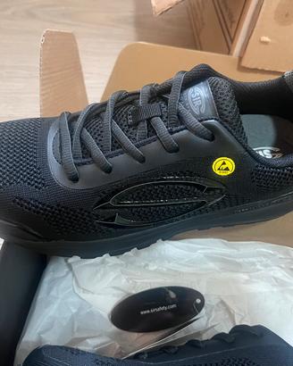 Scarpe antinfortunistiche